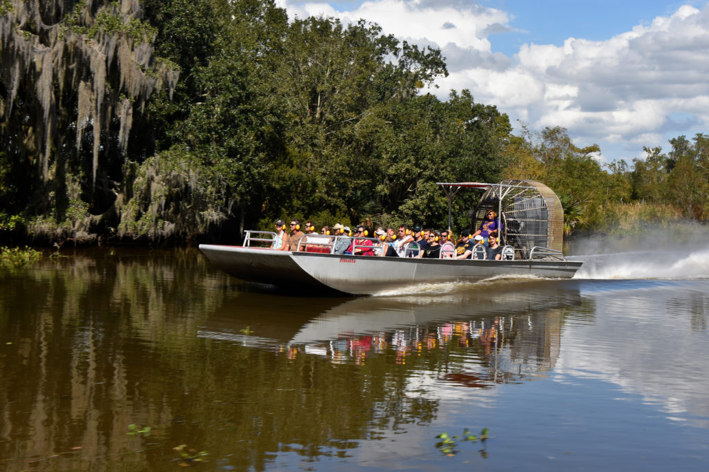 airboat swamp tour moss point ms